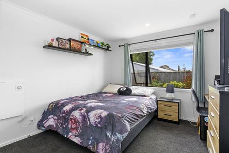 Photo of property in 11 Poulson Grove, Trentham, Upper Hutt, 5018