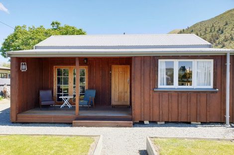 Photo of property in 21 Gordon Street, Kurow, 9435