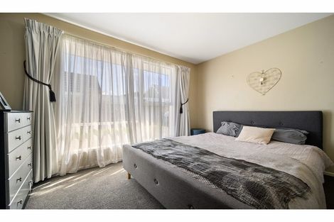 Photo of property in 59 Winters Road, Redwood, Christchurch, 8051