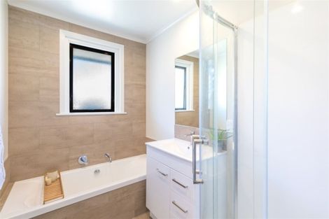 Photo of property in 24 Paddington Street, Northcote, Christchurch, 8052