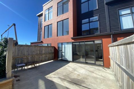 Photo of property in 17 Owens Place, Mount Maunganui, 3116
