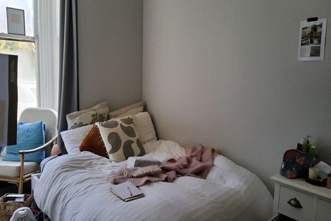 Photo of property in 129 Tasman Street, Mount Cook, Wellington, 6021