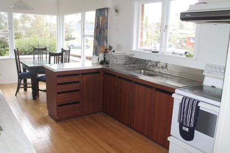 Photo of property in 11 Regent Street, Silverdale, Hamilton, 3216
