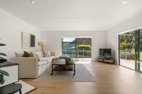 Photo of property in 113 Moana Anu Anu Avenue, Whangamata, 3620