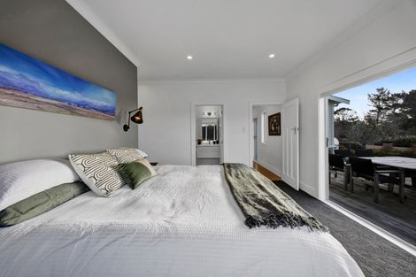 Photo of property in 561 Frankley Road, Hurworth, New Plymouth, 4371