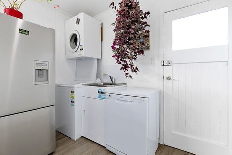 Photo of property in 17 Upland Road, Huntly, 3700