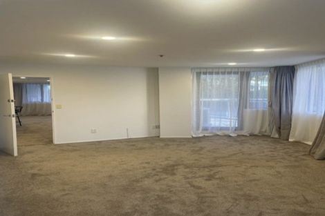 Photo of property in Mon Desir Apartments, 173 Hurstmere Road, Takapuna, Auckland, 0622