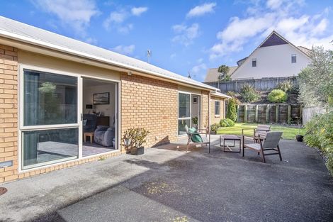 Photo of property in 21 Matuku Place, Paraparaumu Beach, Paraparaumu, 5032