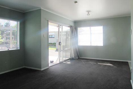 Photo of property in 27b Onslow Road, Papakura, 2110