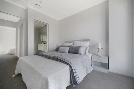 Photo of property in 38 Waipuhinui Way, Wiri, Auckland, 2104
