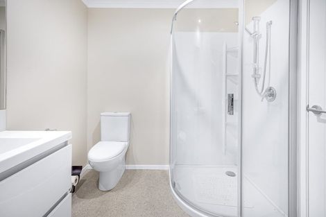 Photo of property in 32u3 Rutherford Street, Chedworth, Hamilton, 3210