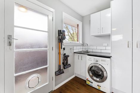 Photo of property in 103 Warren Crescent, Hillmorton, Christchurch, 8025