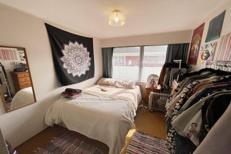 Photo of property in 33 Regent Street, Silverdale, Hamilton, 3216