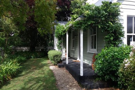 Photo of property in 26 Kempton Street, Greytown, 5712