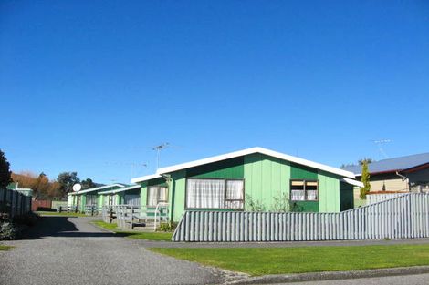 Photo of property in 25- 27 Palmerston Street, Greymouth, 7805