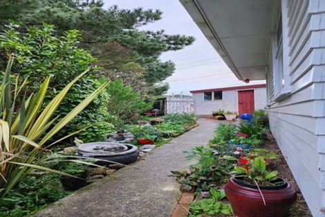 Photo of property in 30 Mark Avenue, Paparangi, Wellington, 6037