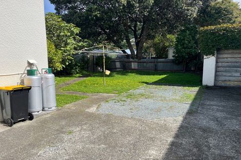 Photo of property in 150a The Parade, Island Bay, Wellington, 6023