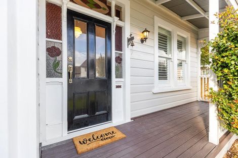 Photo of property in 17 Perrin Place, Kelvin Grove, Palmerston North, 4414