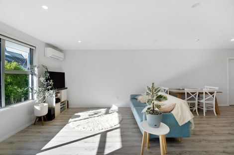 Photo of property in 86 Avonhead Road, Avonhead, Christchurch, 8042