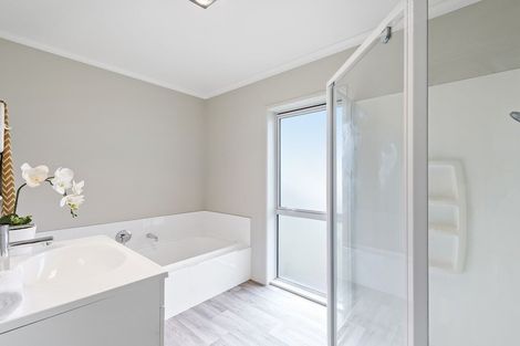 Photo of property in 16 Charlbury Drive, Rolleston, 7615