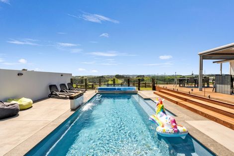 Photo of property in 198 Biddle Road, Wellsford, 0973