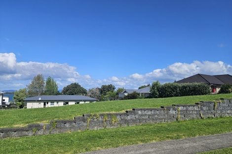 Photo of property in 37 Margaret Drive, Omokoroa, 3114