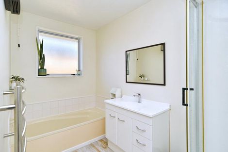 Photo of property in 125 Sawyers Arms Road, Northcote, Christchurch, 8052