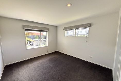 Photo of property in 6 Date Crescent, Aidanfield, Christchurch, 8025