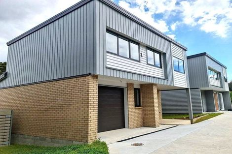 Photo of property in 42c Don Buck Road, Massey, Auckland, 0614