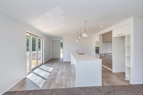 Photo of property in 27 Railway Terrace, Ohau, Levin, 5570