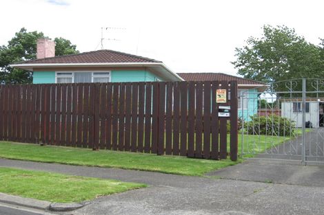 Photo of property in 11 Tacon Place, Mangere, Auckland, 2022