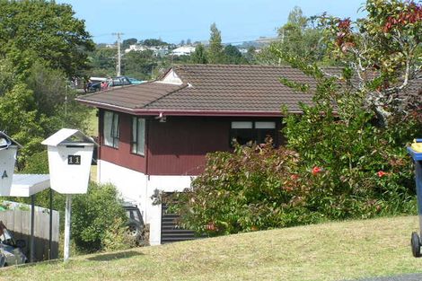 Photo of property in 2/11 Nutsey Avenue, Northcote, Auckland, 0627