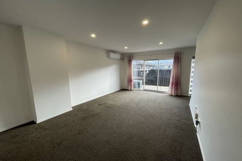 Photo of property in 53u2 May Street, Hamilton East, Hamilton, 3216