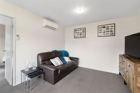 Photo of property in 4/33 Somerset Crescent, Spreydon, Christchurch, 8024