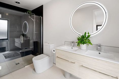 Photo of property in 14 Ruge Court, Cambridge, 3434