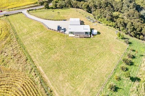 Photo of property in 1597 Turakina Valley Road, Marton, Whanganui, 4581
