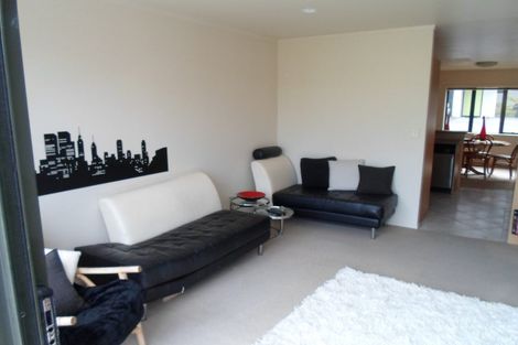 Photo of property in 19/8 Flynn Street, Birkdale, Auckland, 0626