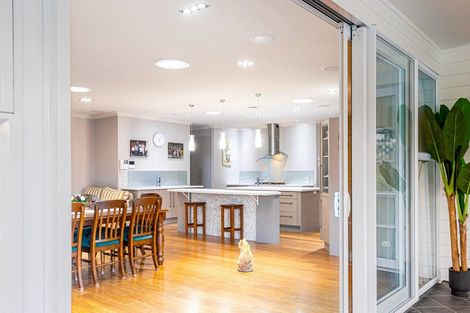 Photo of property in 430 Waitoki Road, Wainui, Silverdale, 0994