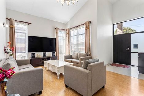 Photo of property in 108a Coronation Road, Papatoetoe, Auckland, 2025