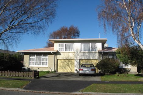 Photo of property in 2/4 West-watson Avenue, Hillmorton, Christchurch, 8025