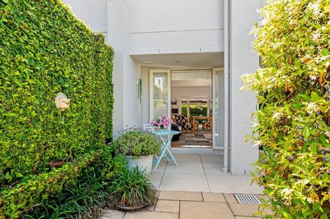 Photo of property in 140 Gills Road, Albany Heights, Auckland, 0632