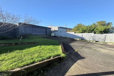 Photo of property in 99 Kitchener Road, Waiuku, 2123