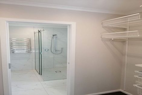 Photo of property in 375 Main Road, Tawa, Wellington, 5028