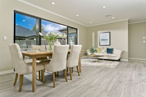 Photo of property in 63 Symes Drive, Red Beach, 0932