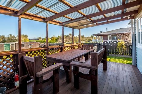 Photo of property in 18 Esther Street, Martinborough, 5711