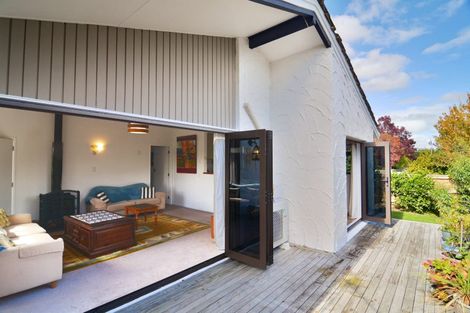 Photo of property in 15 Hilden Place, Hilltop, Taupo, 3330
