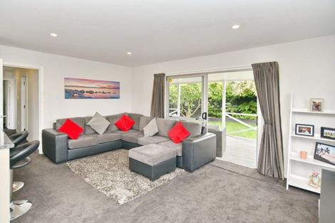 Photo of property in 65 Kuaka Crescent, Bromley, Christchurch, 8062