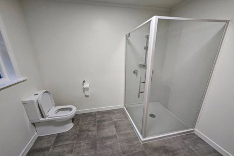 Photo of property in 16 Redwood Avenue, Tawa, Wellington, 5028