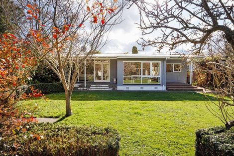Photo of property in 19 Sheffield Street, Awapuni, Palmerston North, 4412