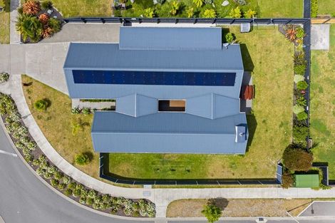 Photo of property in 17 Rose Manor Drive, Springlands, Blenheim, 7201